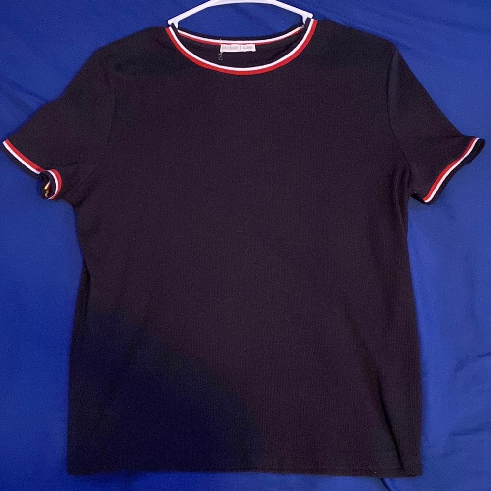 black t-shirt wit white and red stripes